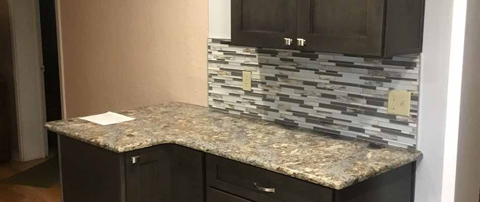 Kitchen Coutertops U Way Bright Homes, How To Install Marble Tile Kitchen Countertop